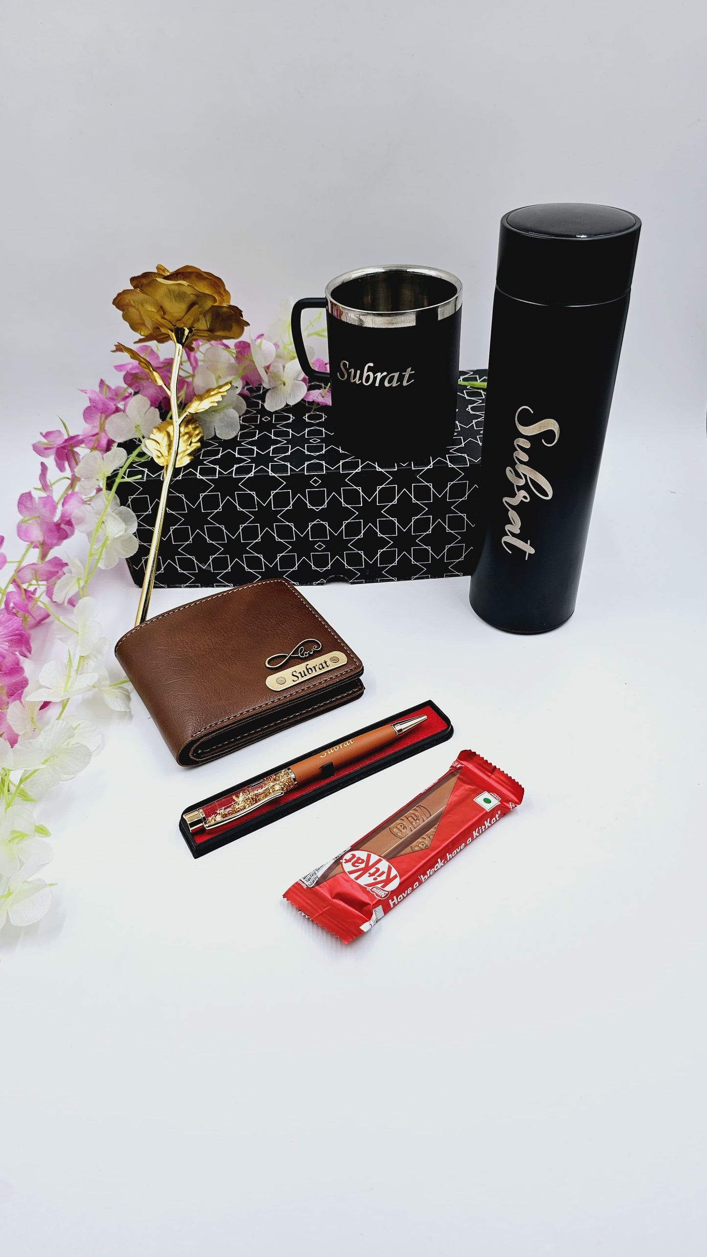 The Luxe Bloom Box – Premium Customized Gift Hamper for Him