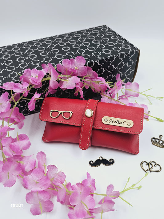EYEWEAR CASE