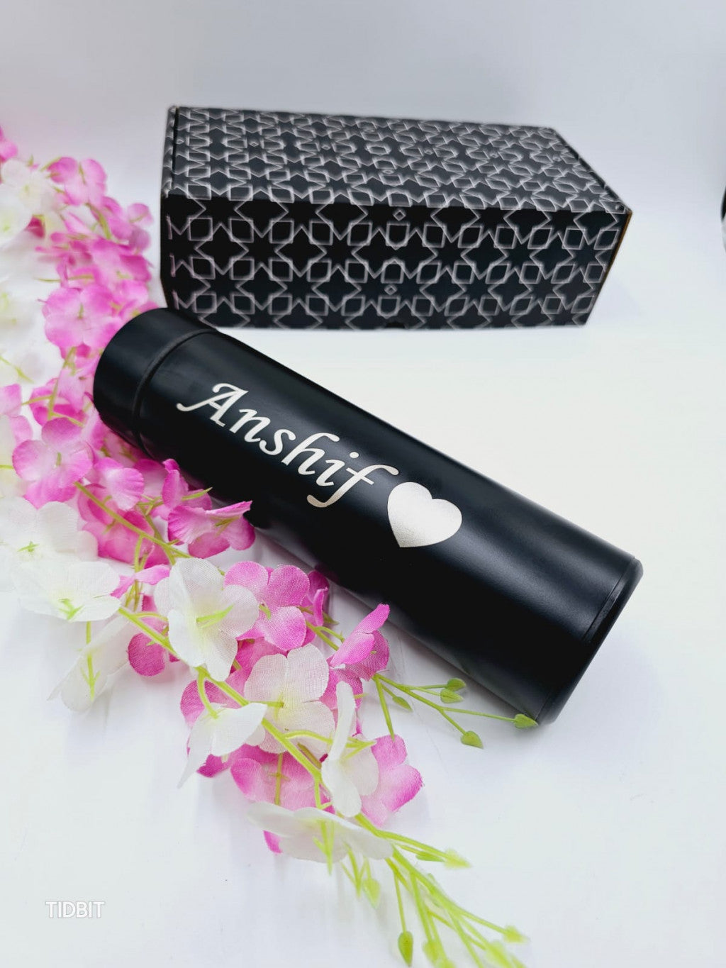 Personalized Corporate Gift Hamper – Practical and Stylish Essentials